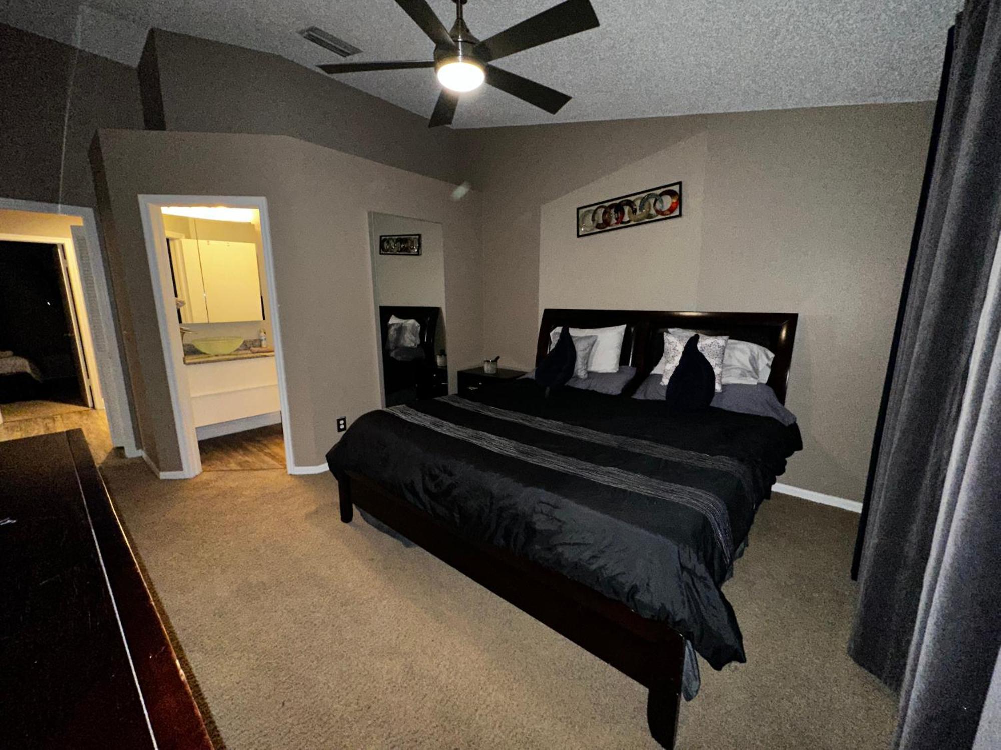 Cozy 3 Bedroom Home Close To Everything In Tampa! Екстериор снимка